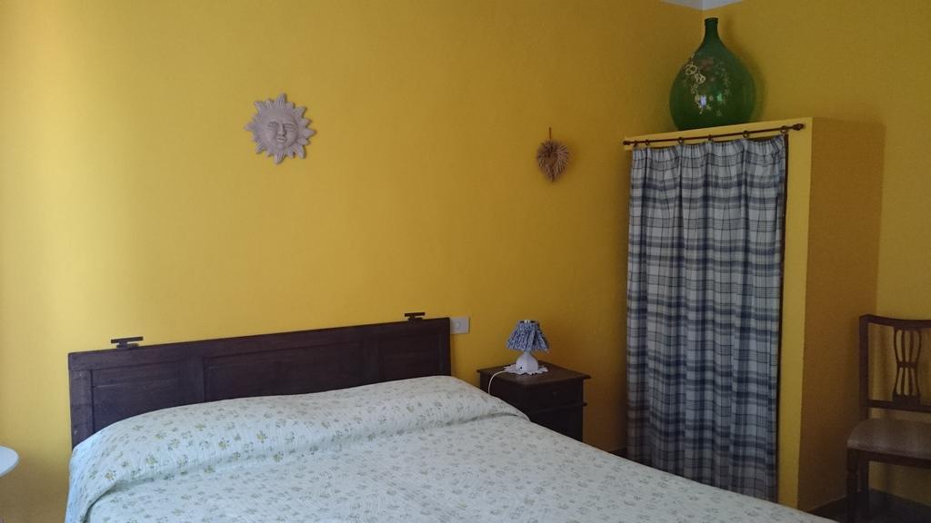 Il Casale Bed & Breakfast Poggibonsi Exterior foto
